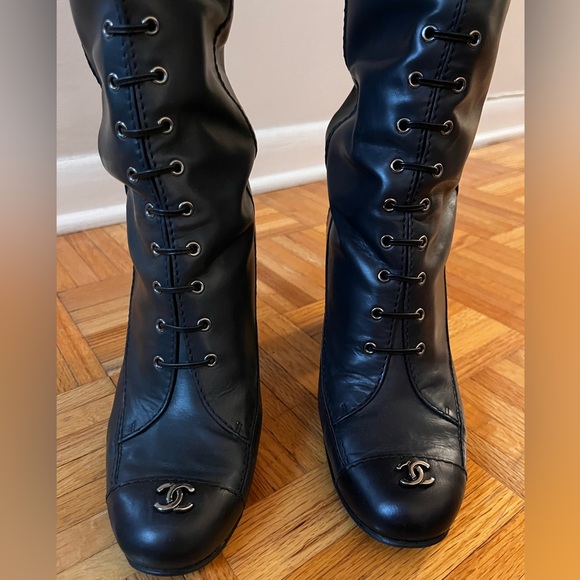 Chanel lace up boots - Picture 5 of 6
